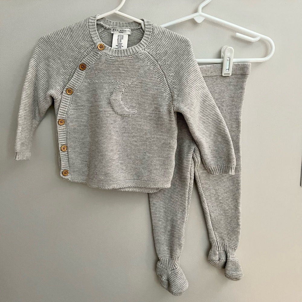 EUC Max Studio Baby moon knit set, 3-6m